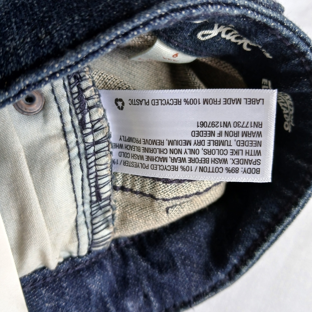 Cat & Jack Straight Dark Wash Girls Jeans Size 12  Stretch NWT - Picture 2 of 7
